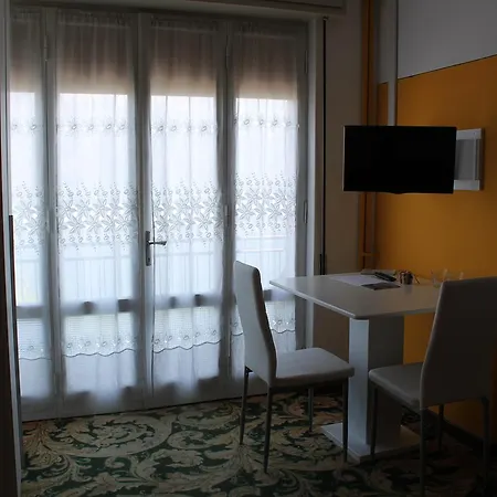 Hotel Poggio D'oro 2*
